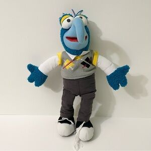 Muppets Most Wanted Plush Disney Store Exclusive Gonzo Stuffed Animal